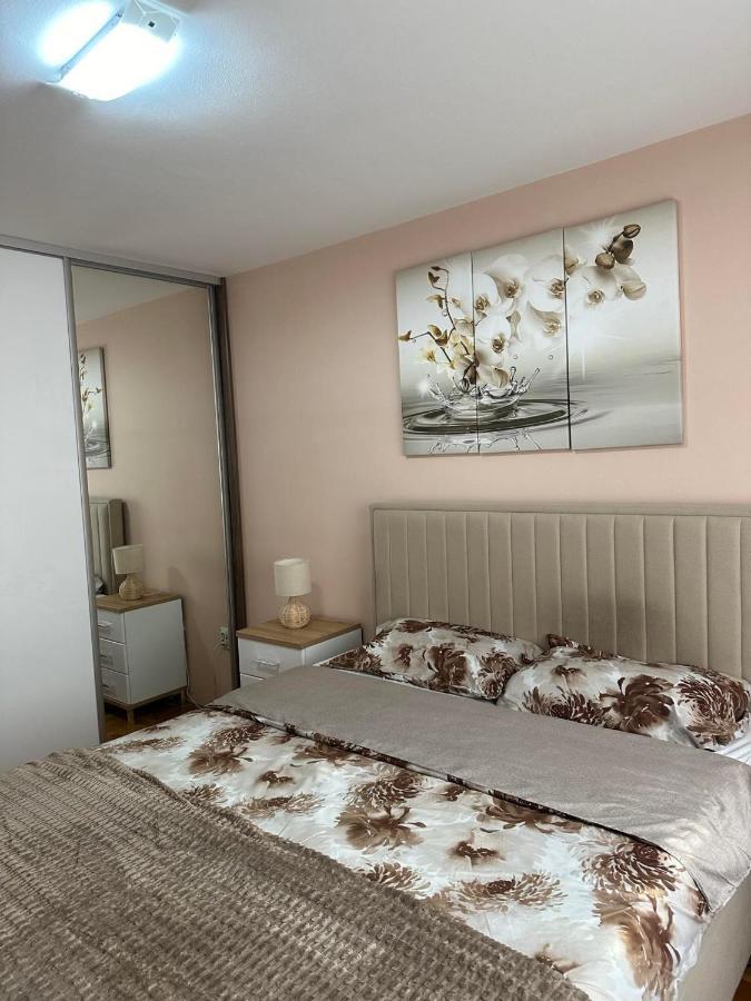 Stan Na Dan Katarina Apartment *